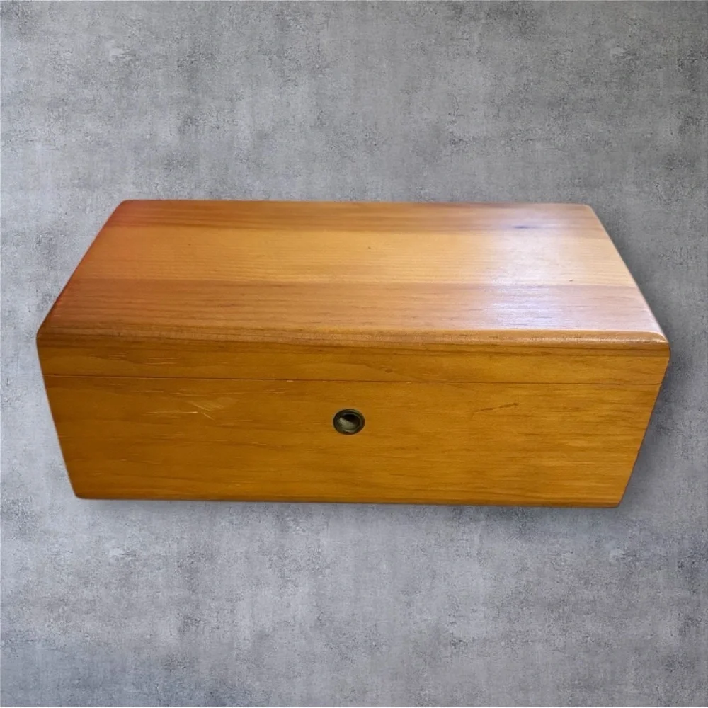 Vintage Mini Lane Cedar Chest - Salesman Sample